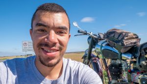 Quentin L'explorateur à moto et sa BSA
