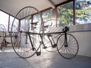 Quadricycle, Chateau de Bosc - lexplorateuramoto.com